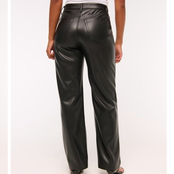 Abercrombie & Fitch  High Rise 90s Relaxed Vegan Leather Pant (Size 29) - Picture 4 of 8